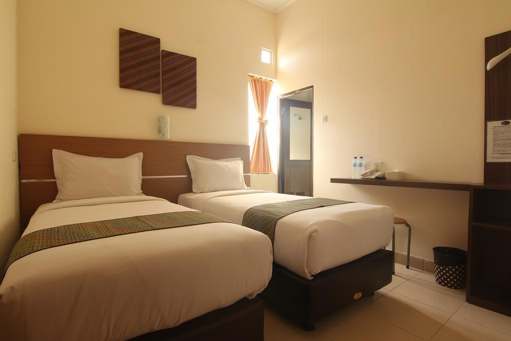 Hotel Pules Yogyakarta Ruang foto
